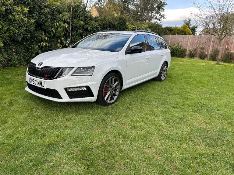 Skoda, OCTAVIA, Estate, 2017, Manual, 1968 (cc), 5 doors