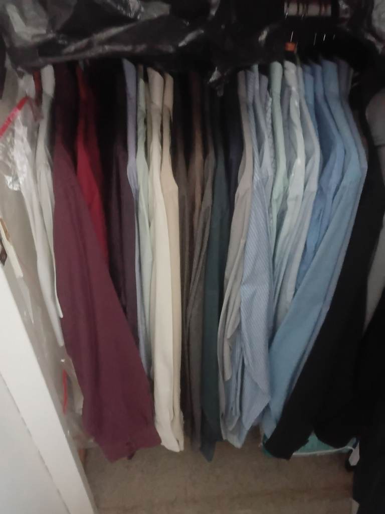 Bundle of Men's Casual Shirts – Various Colours, Good Condition