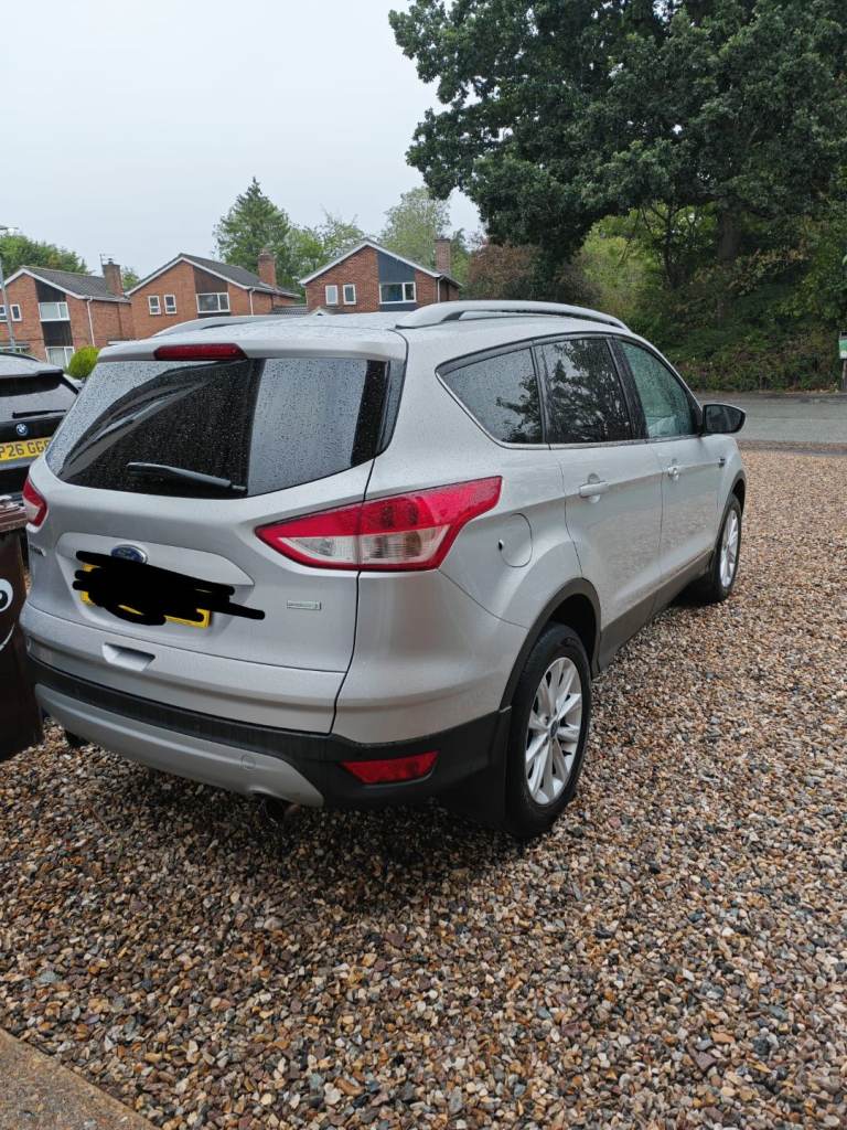 Ford, KUGA, Hatchback, 2016, Manual, 1498 (cc), 5 doors