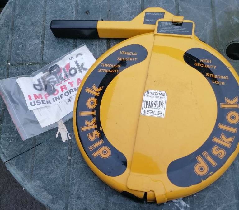 Disklok Steering Wheel Lock + Keys