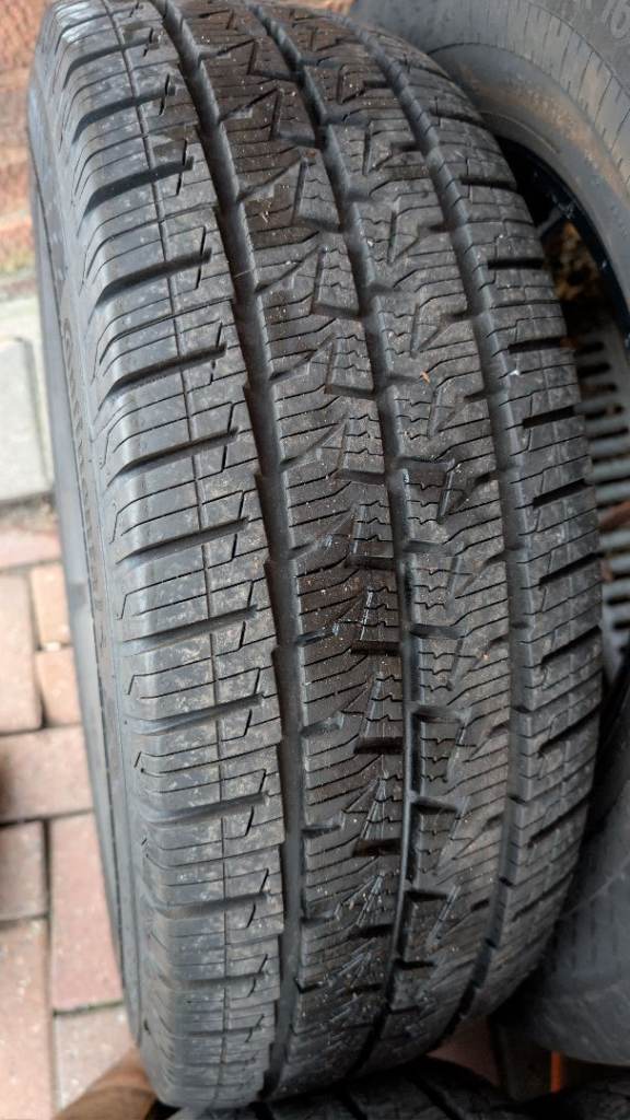 Continental Vancontact Camper Tyres 225/75R 16 CP 113 R