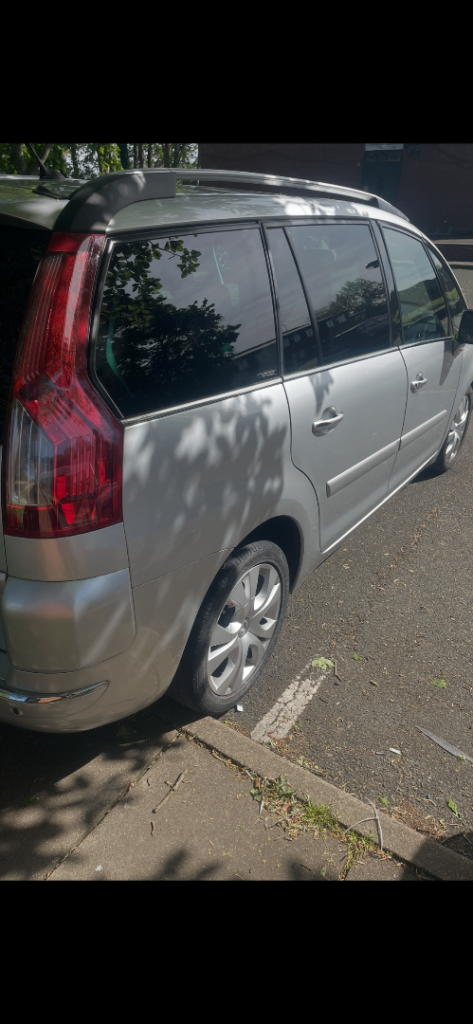 Citroen, C4 GRAND PICASSO, MPV, 2010, Semi-Auto, 1560 (cc), 5 doors