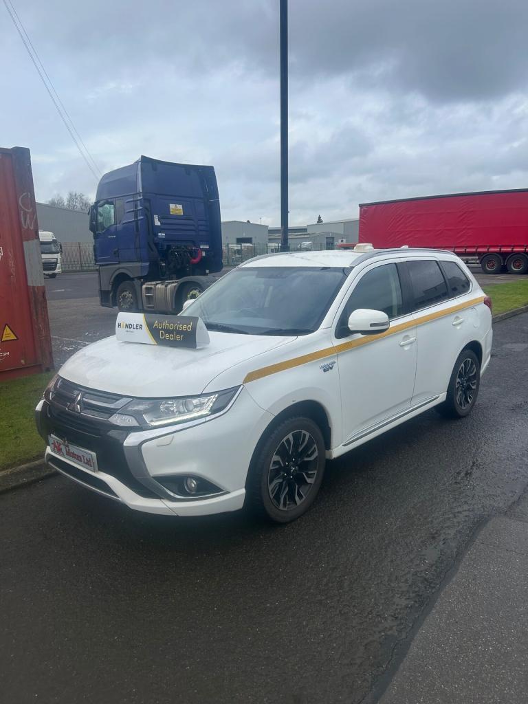 2018 Mitsubishi Outlander 2.0 PHEV 3h Commercial Auto PANEL VAN Petrol Parallel Phev Automatic