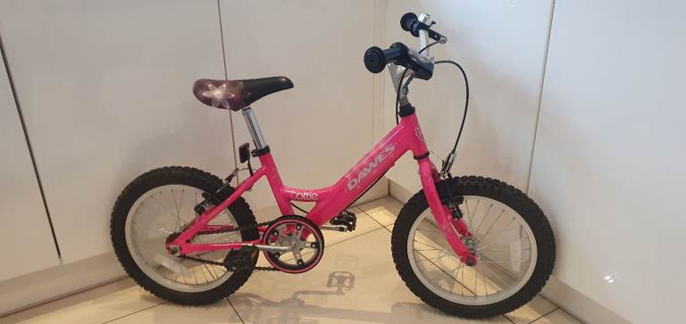 image for Dawes Lottie 16" bike in excellent condition 