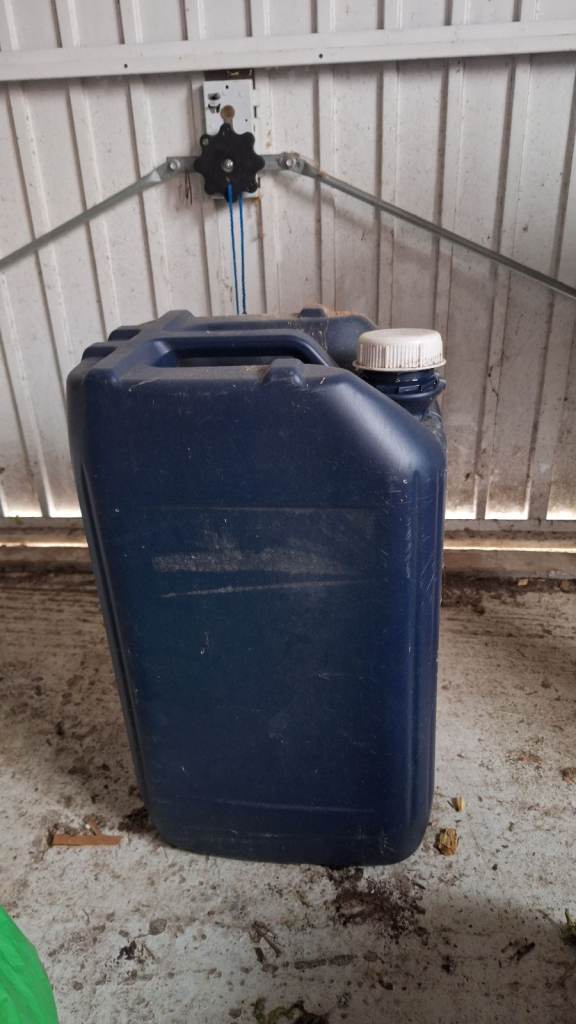 25l jerry can