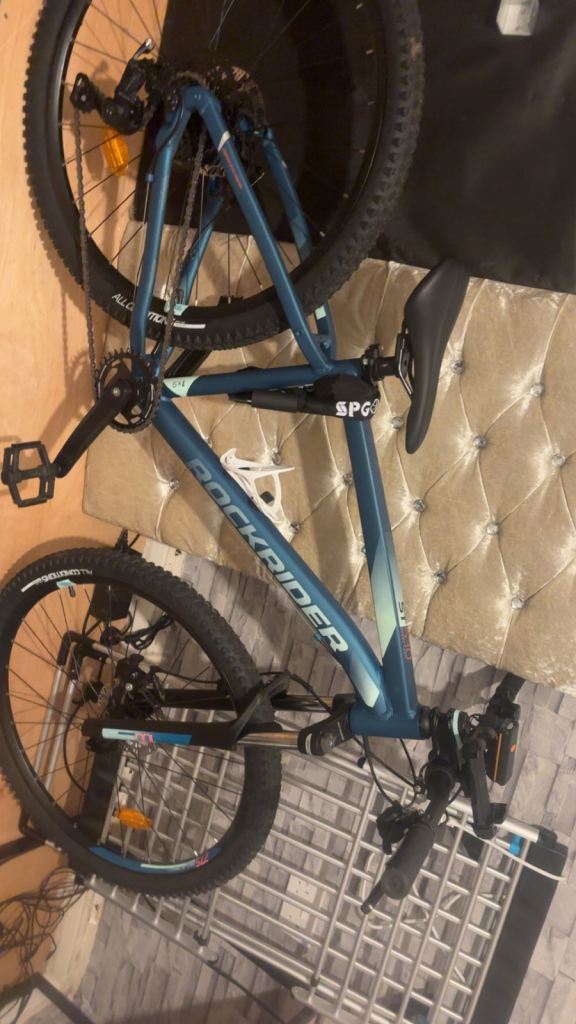 Rockrider mountain bike 