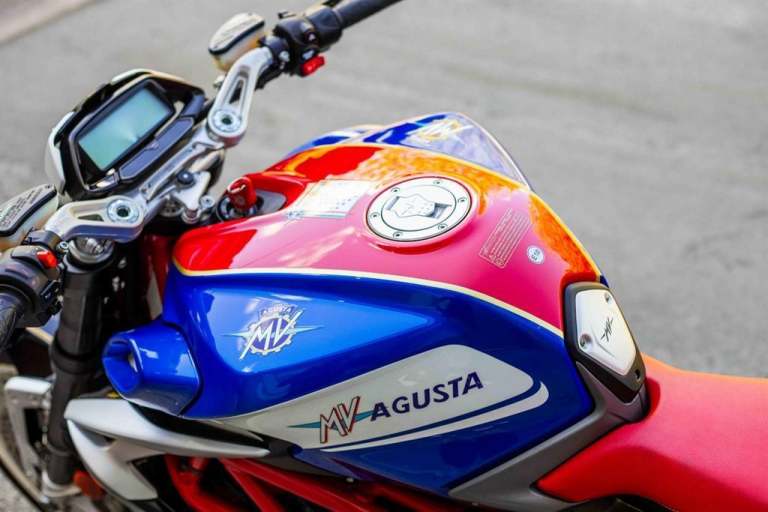 MV Agusta Dragster RARE AMERICAS EDITION ! 200 EVER MADE ! STUNNING COLLECTOR
