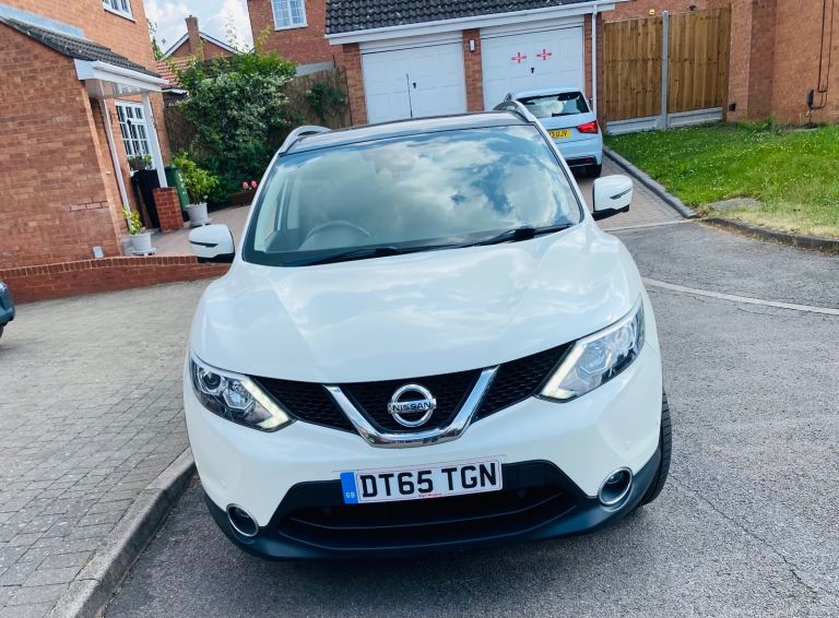 Nissan, QASHQAI, Hatchback, 2016, Manual, 1197 (cc), 5 doors