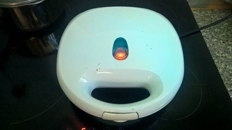 Sandwich Toaster,
