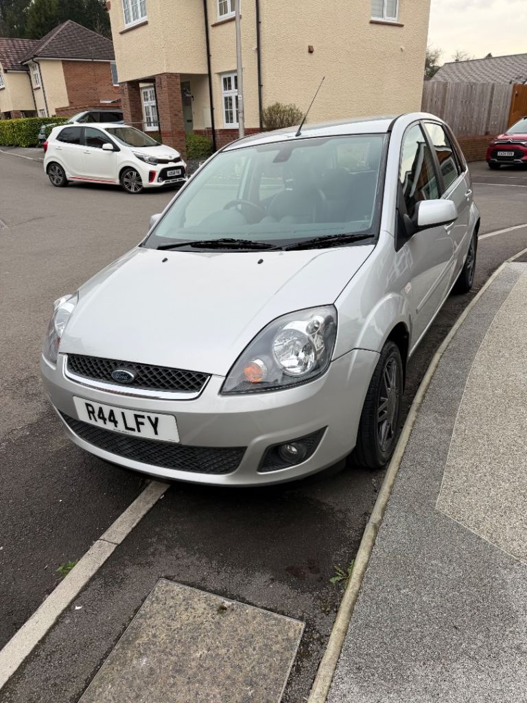 Ford, FIESTA, Hatchback, 2009, Manual, 1388 (cc), 5 doors