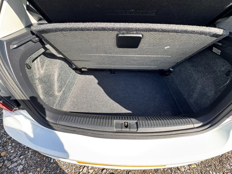 2014 Volkswagen Polo FULLY LOADED 1.2 TSI SE DSG Automatic 5 door REV CAM RADAR CRUISE CLMATE  Ha...