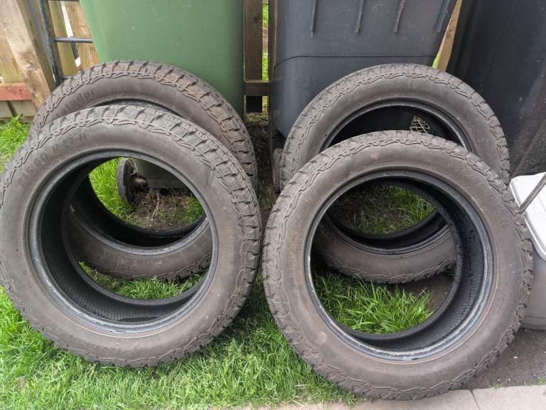 4x Matador izzarda a/t 2 tyres 215/60/17
