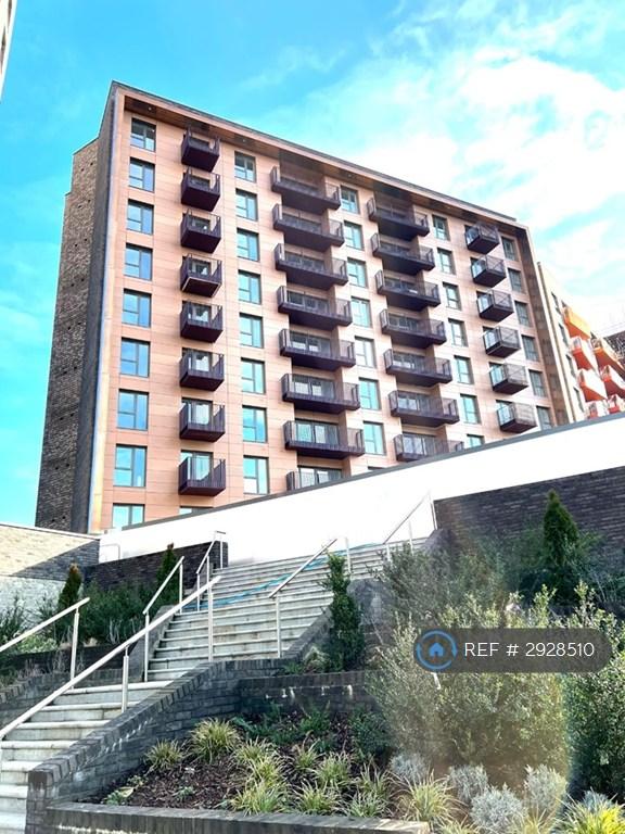 2 bedroom flat in Claribel Court, Maidstone, ME14 (2 bed) (#2928510)