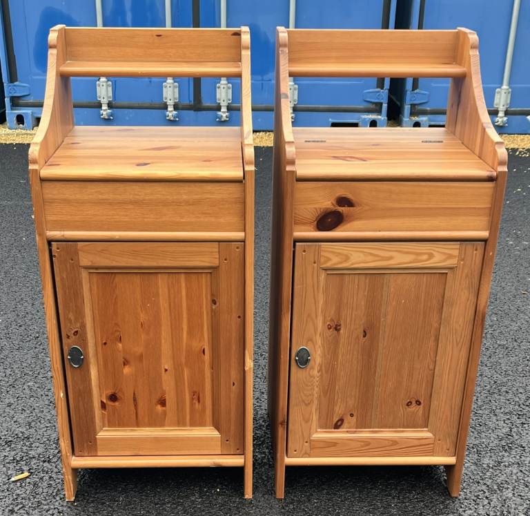 A PAIR OF SOLID PINE BEDSIDE CUPBOARDS
