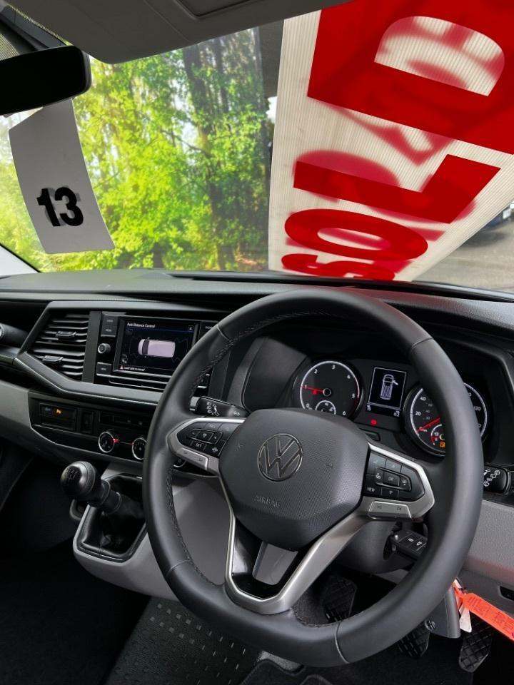 2023 Volkswagen Transporter 2.0 TDI 110 Highline combi van kombi van 5 door C...