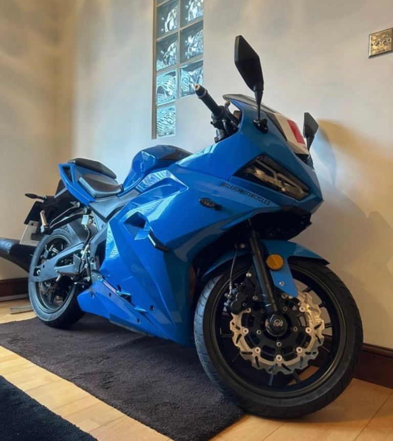 Lexmoto, LXS, 2022, 124 (cc)