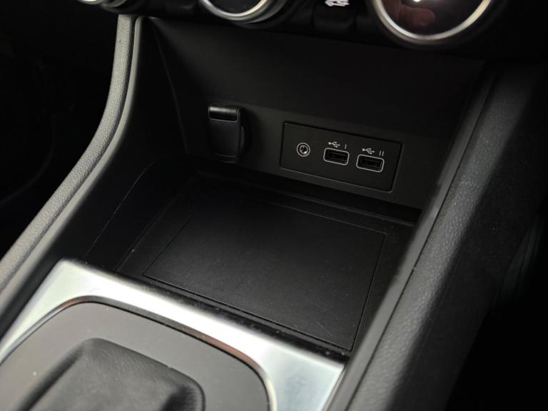 2023 Renault Captur 1.6 E-TECH evolution SUV 5dr Petrol Hybrid Auto Euro 6 (s/s) (145 ps) HATCHBA...