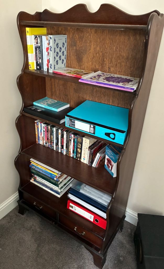 Bookcase 