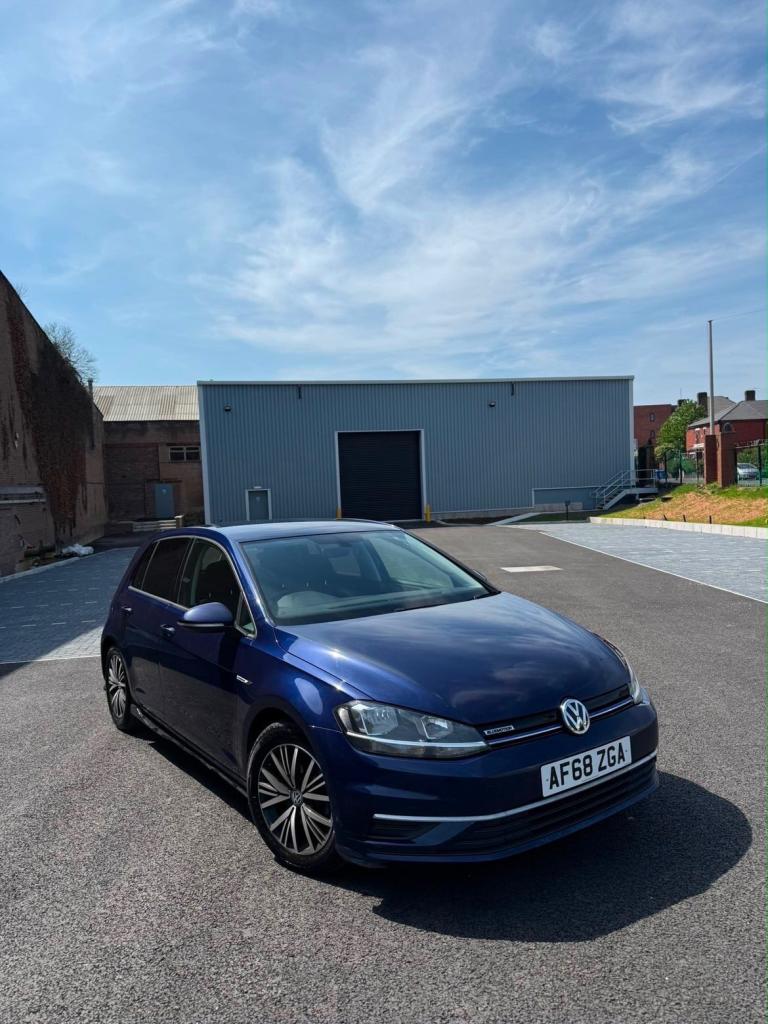 Volkswagen Golf 1.5 TSI EVO DSG Bluemotion Tech 