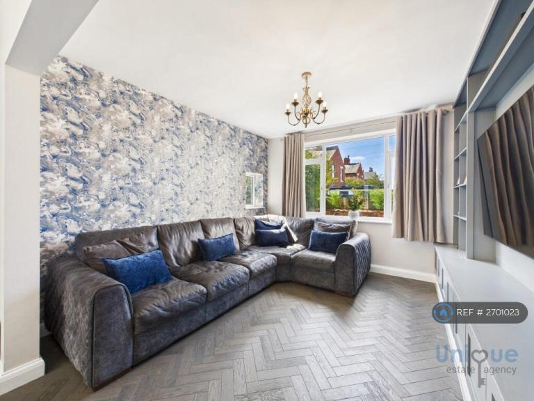 4 bedroom house in Dorset Road, Lytham St. Annes, FY8 (4 bed) (#2701023)