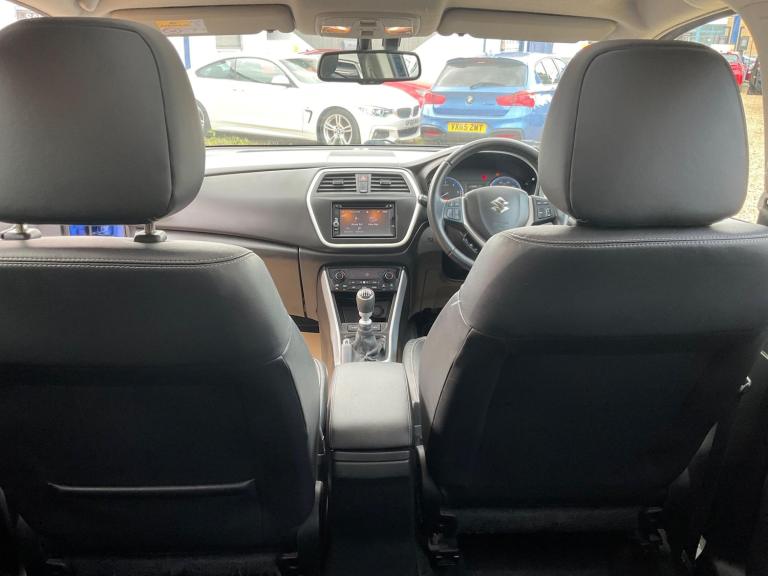 2014 Suzuki SX4 S-Cross 1.6 DDiS SZ5 ALLGRIP 5dr HATCHBACK DIESEL Manual