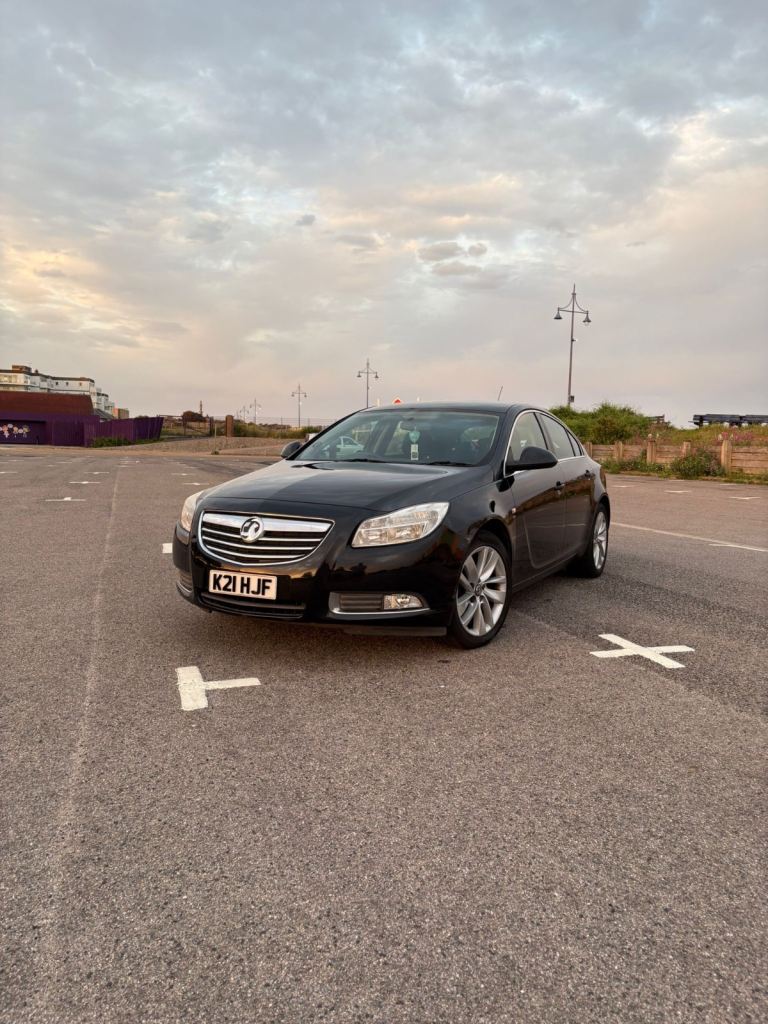 Vauxhall, INSIGNIA, Hatchback, 2012, Manual, 1796 (cc), 5 doors