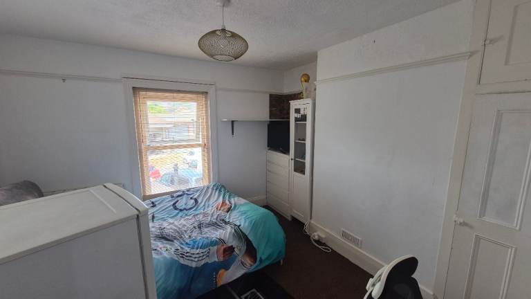 Double bedroom 