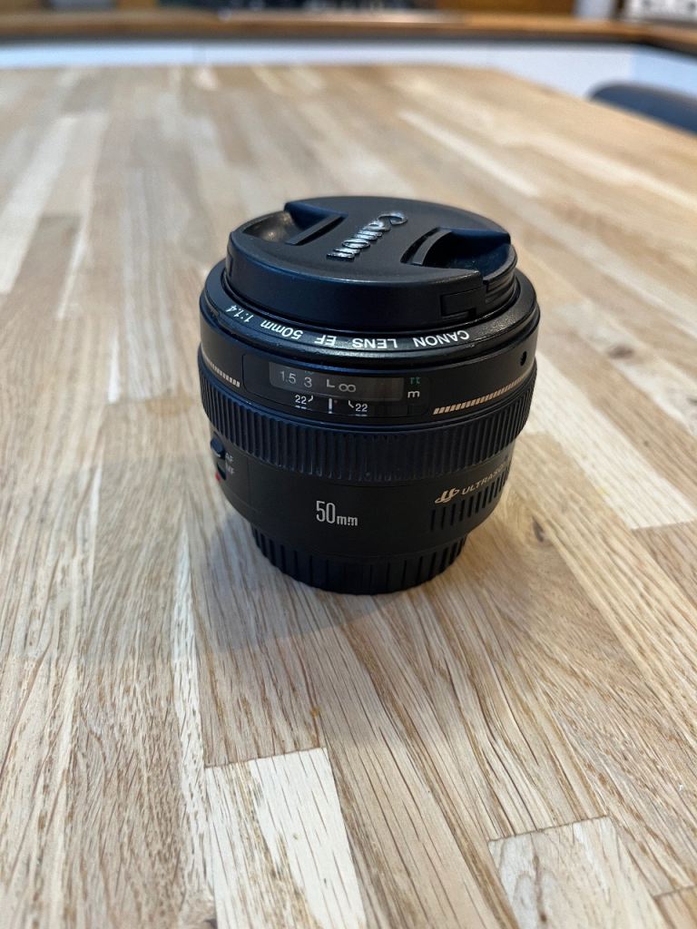 Canon EF 50mm F1.4 ultrasonic lens