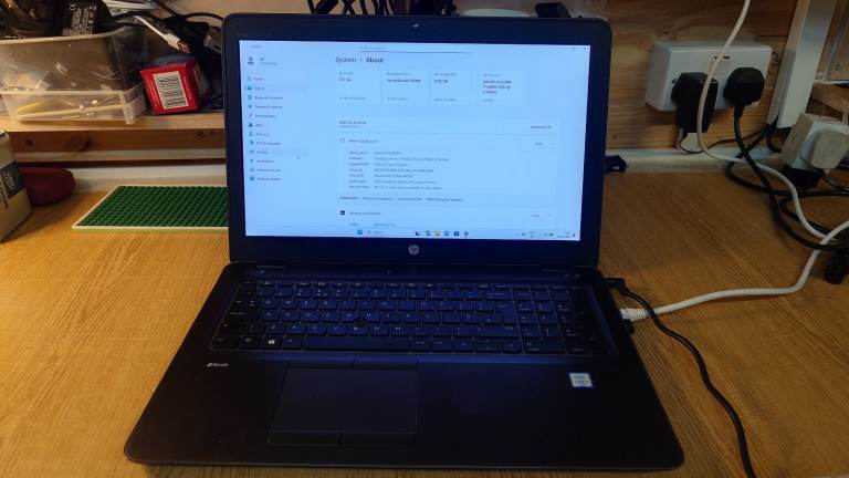 HP Z BOOK 15 U G3  i 7   LAPTOP  