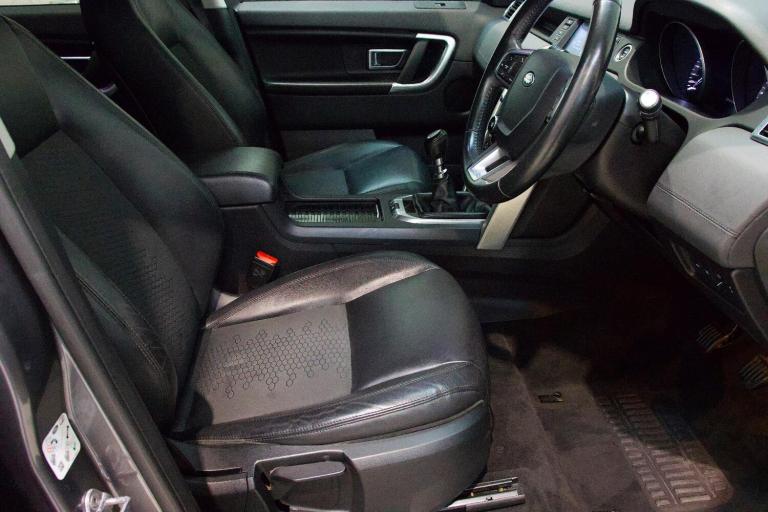 2016 Land Rover Discovery Sport 2.0 TD4 SE 5dr [5 seat] ESTATE DIESEL Manual