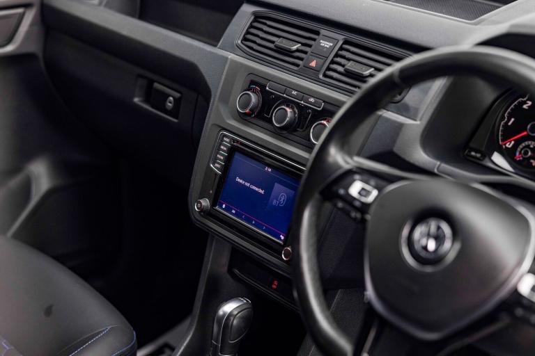 2018 Volkswagen Caddy 2.0 TDI BMT 102PS Trendline [AC] Van DSG PANEL VAN DIESEL Automatic