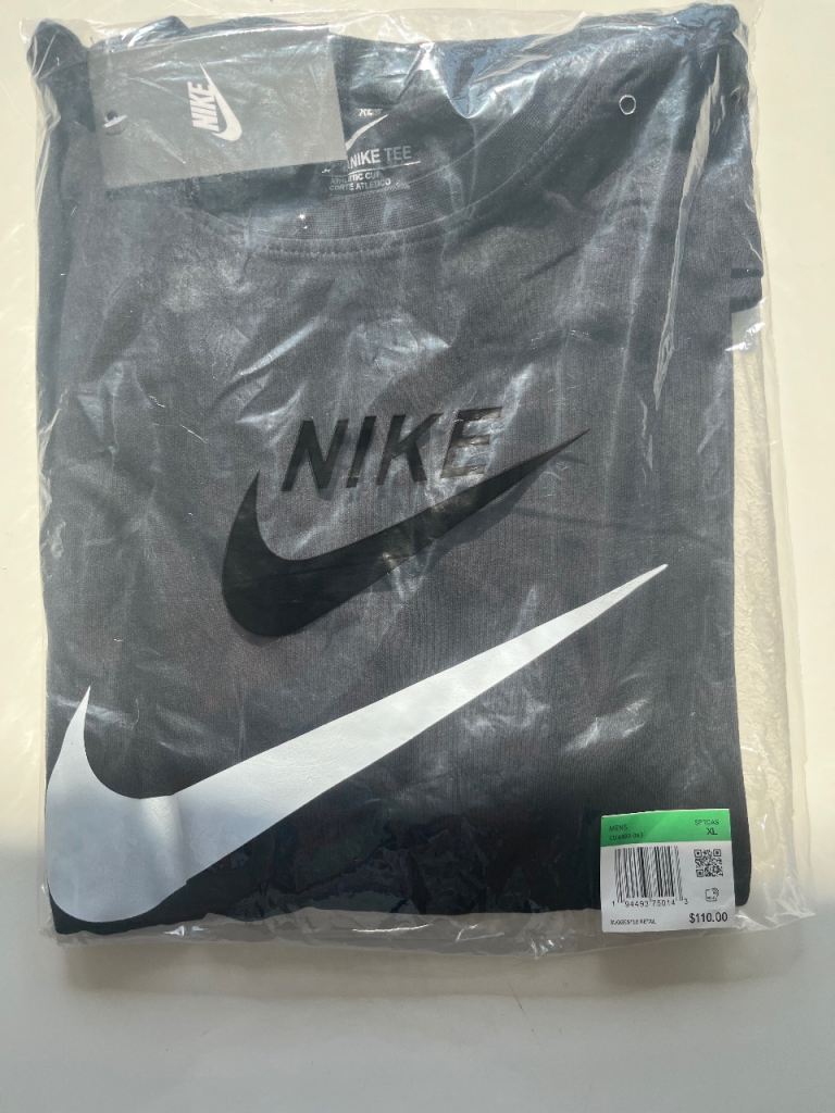 New Nike Black T-Shirt with Large Logo, Size XL