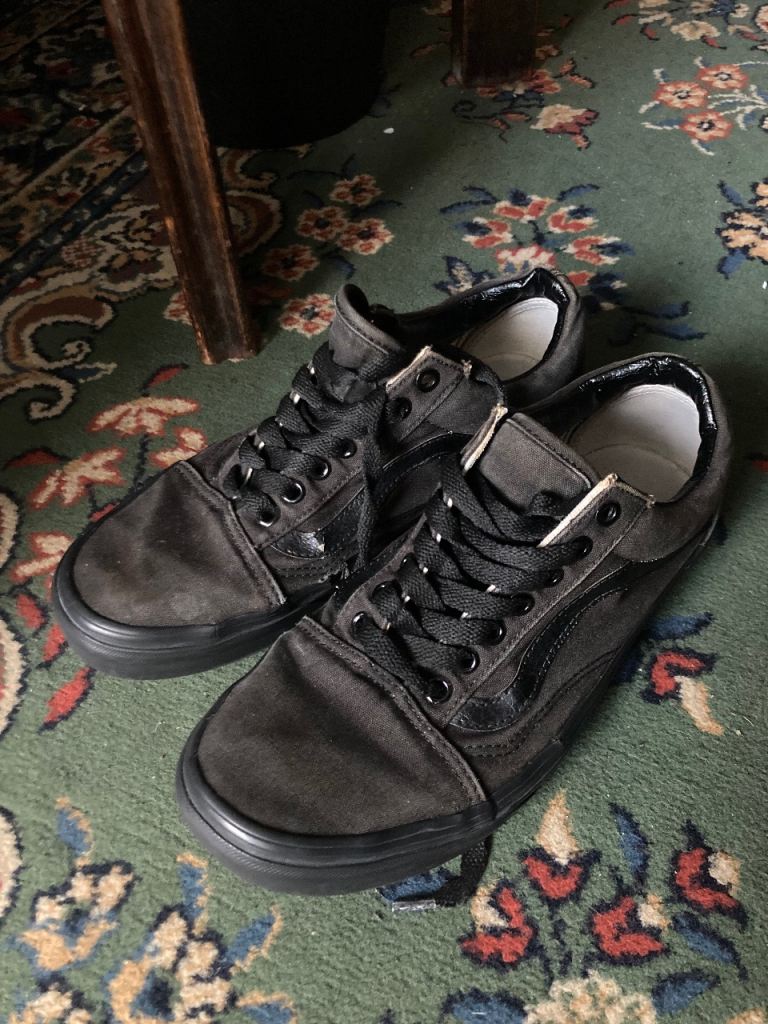 Vans trainers size 7 well worn skater shoes