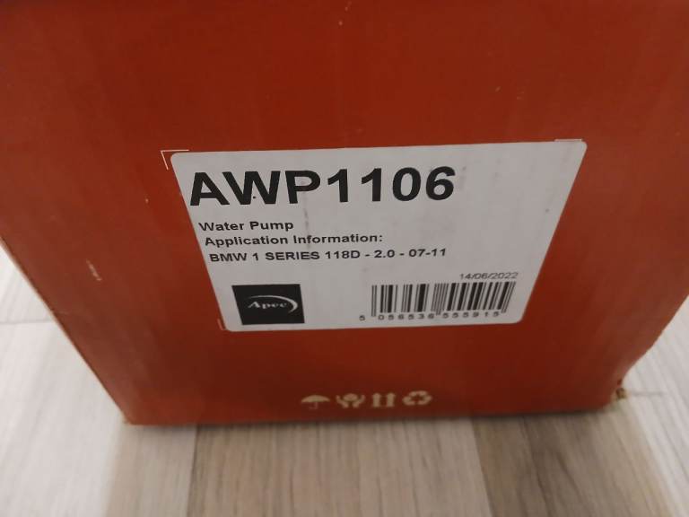 NEW BMW 1 series 118D water pump 