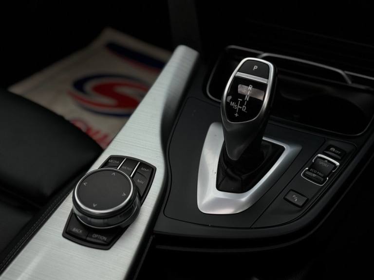 2017 BMW 3 Series 3.0 330D XDRIVE M SPORT 4d 255 BHP Saloon Diesel Automatic