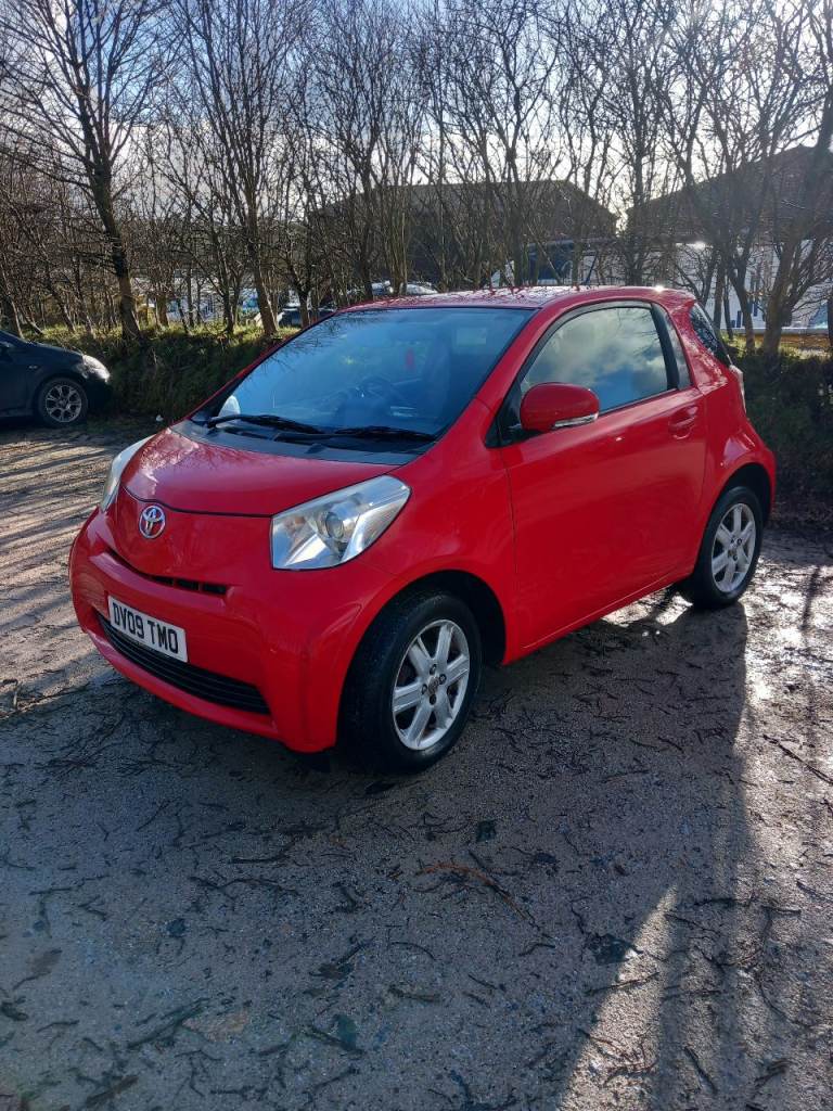 Toyota, IQ, Hatchback, 2009, Manual, 998 (cc), 3 doors