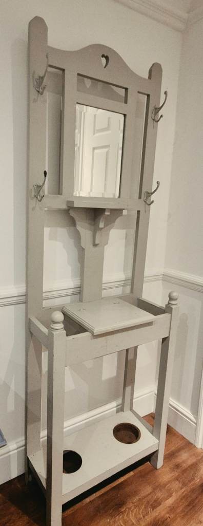 Hall Stand with Mirror and Coat Hooks – Good Condition