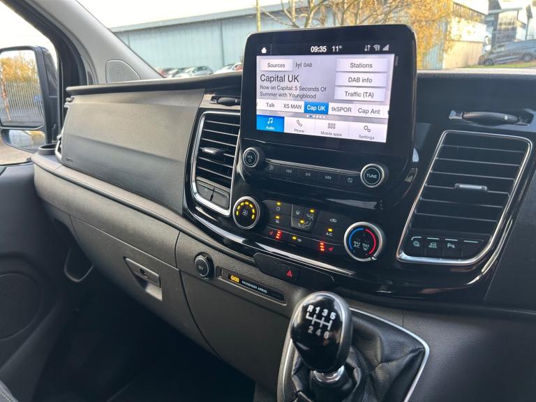 2020 Ford Transit Custom LIMITED 2.0 EcoBlue 130ps DOUBLE/ CREW CAB VAN NO VAT  PANEL VAN Diesel ...