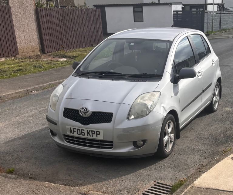 Toyota, YARIS, Hatchback, 2006, Semi-Auto, 1296 (cc), 5 doors