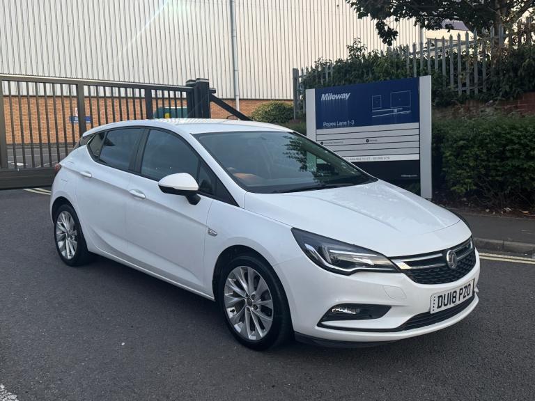 2018 Vauxhall Astra 1.4T 16V 125 Design 5dr HATCHBACK Petrol Manual