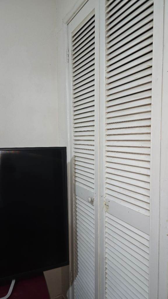 Double bed in Gants Hill