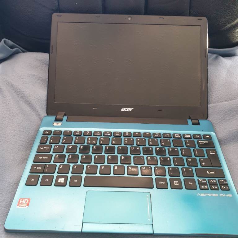 acer aspire 1 laptop 10in hd screen cpu radeon gpu 4gb ram 500gb hd ...