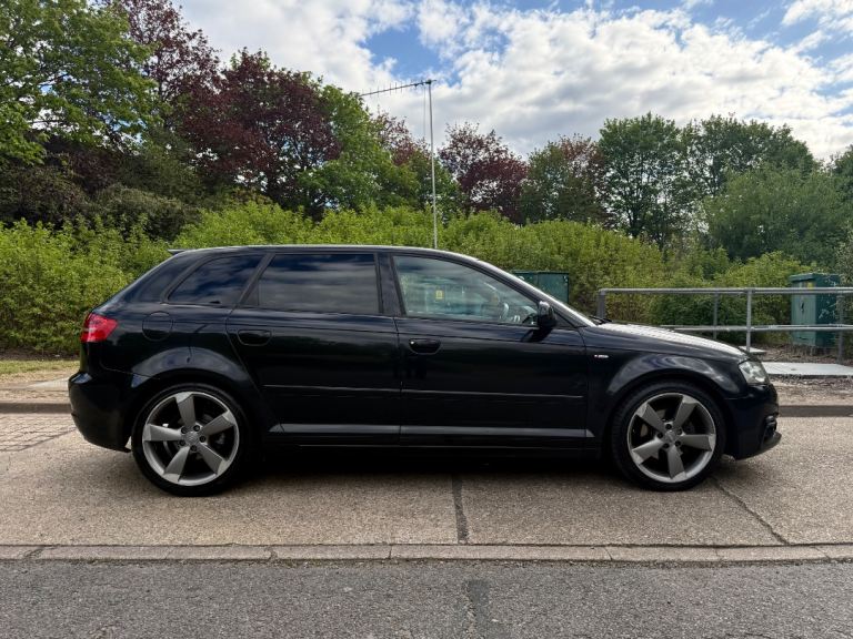 Audi, A3, Hatchback, 2011, Manual, 1968 (cc), 5 doors