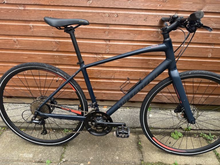 Specialized Sirrus Hybrid bike L