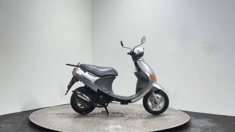 PGO Rodo 50 2006 13K 2 STROKE RUNNING SCOOTER PROJECT BIKE 50CC 2T