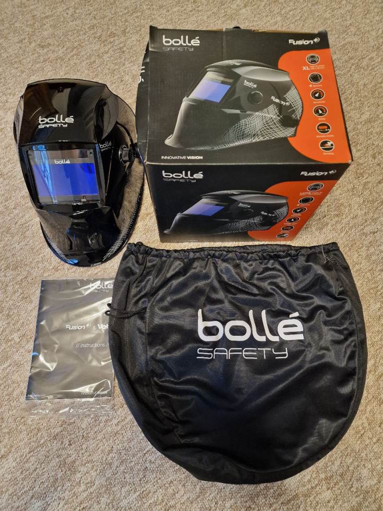 Bolle Safety FUSION+ Flip-Up Welding Helmet, Adjustable Headband, 100 x 53mm Lens