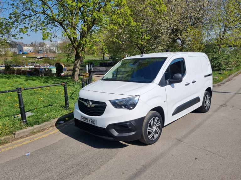 2019 Vauxhall Combo 2300 1.6 Turbo D 100ps H1 Edition Van PANEL VAN Diesel Manual