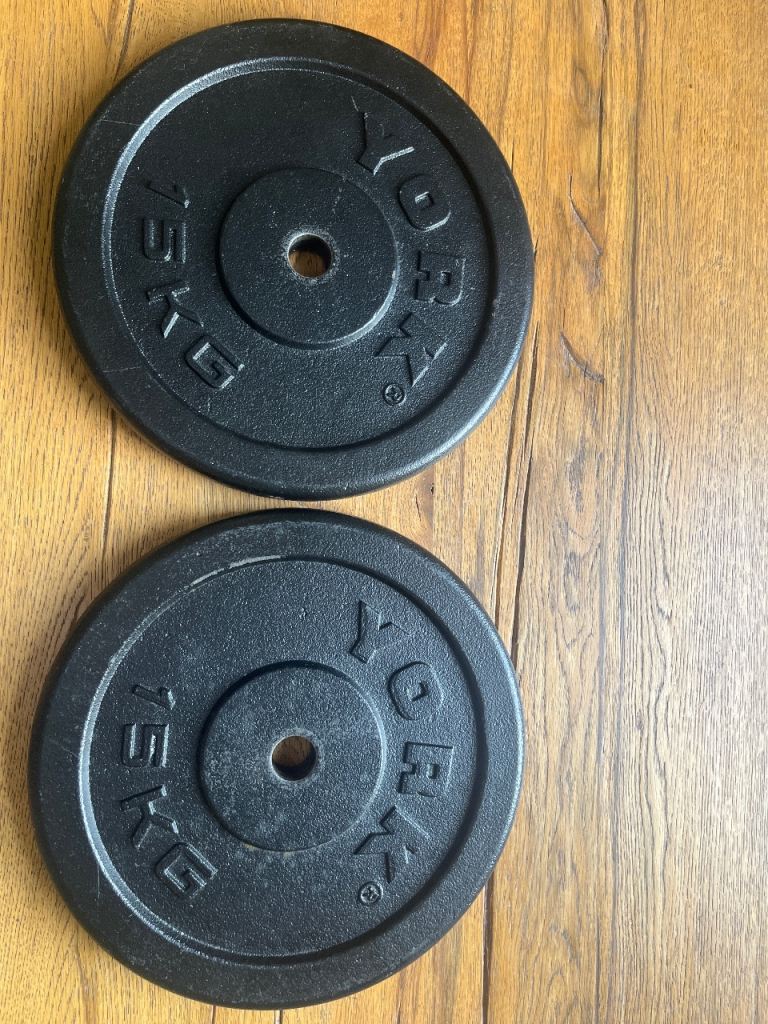2x15kg York weight plates 1inch centre hold