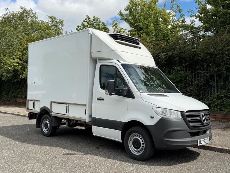 Mercedes-Benz Sprinter 315 RWD Refrigerated Box Vehicle