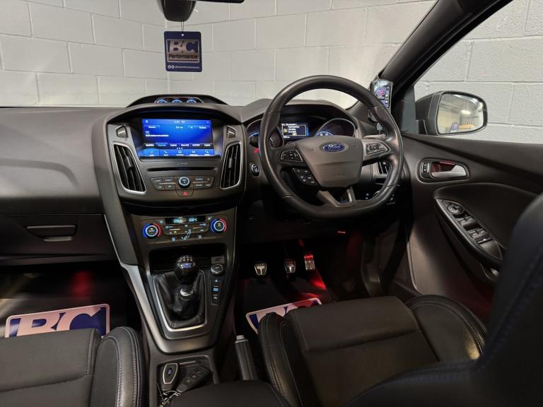 FORD FOCUS 2.3 T EcoBoost RS Grey Manual Petrol 2016